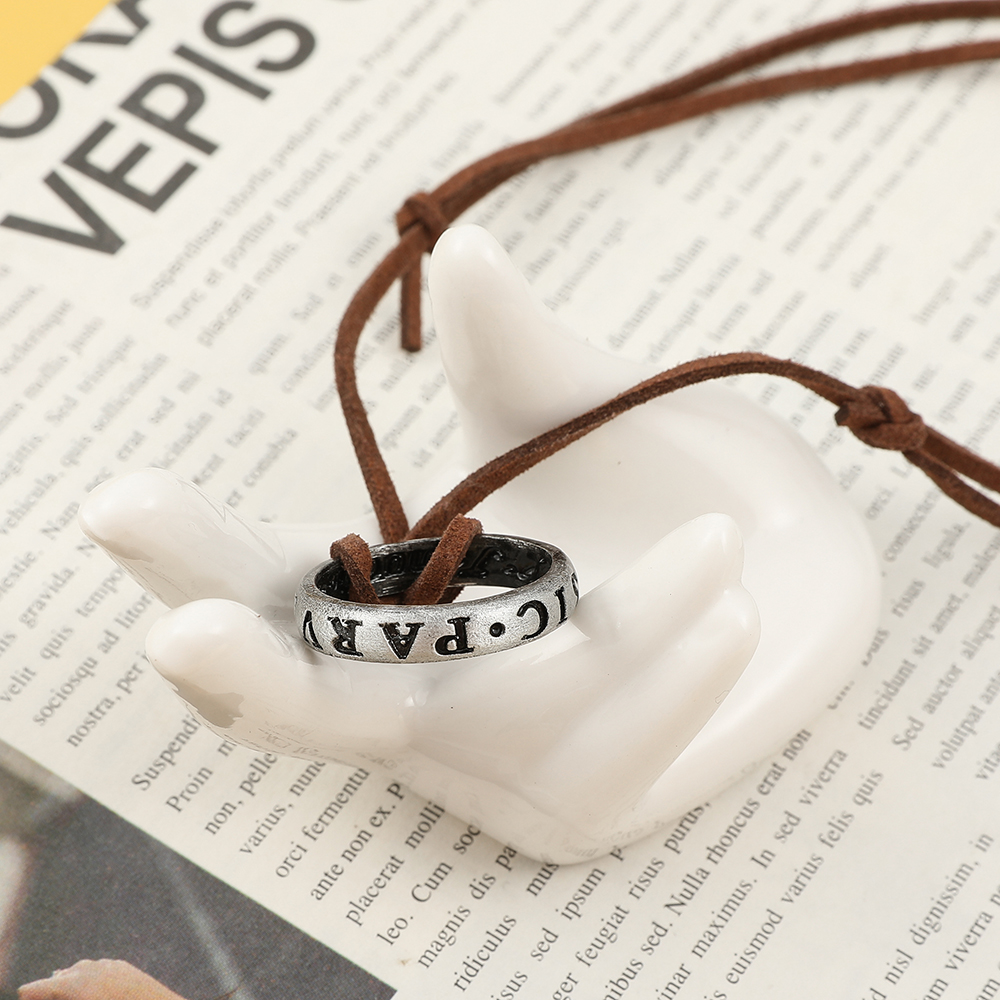 Game Anime Leather Chain Ring  - огляд і ціна Vintage Collector