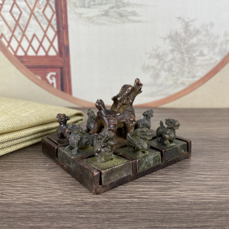 Vintage Old Shell Patina Drago - огляд і ціна Vintage Collectible Stamps
